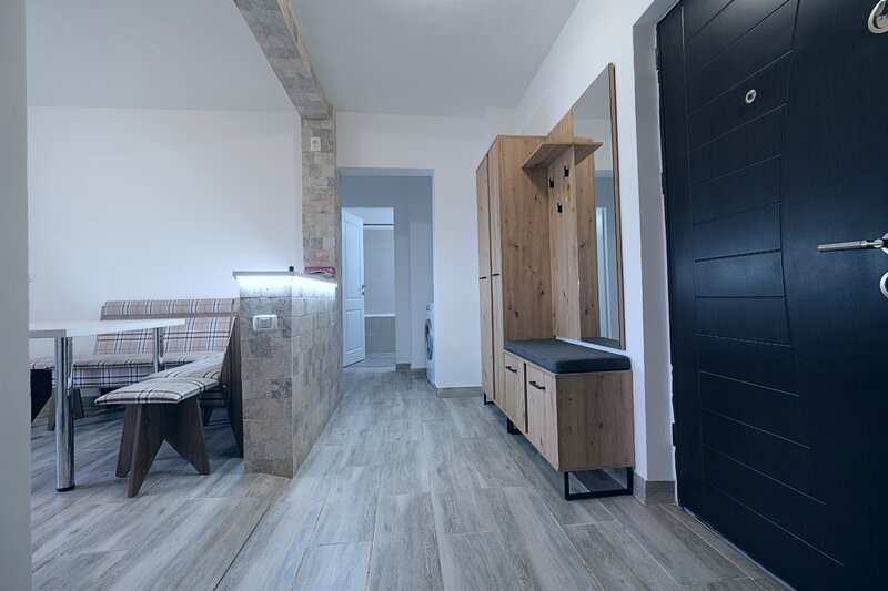 Obor, super apartament 2 camere decomandate, etaj 4, in bloc 1979